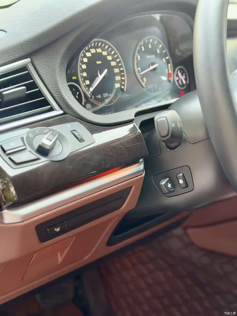 BMW 5 Series, 2014 6
