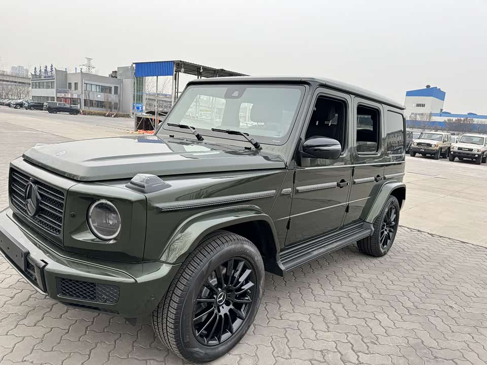 Mercedes-Benz G-class