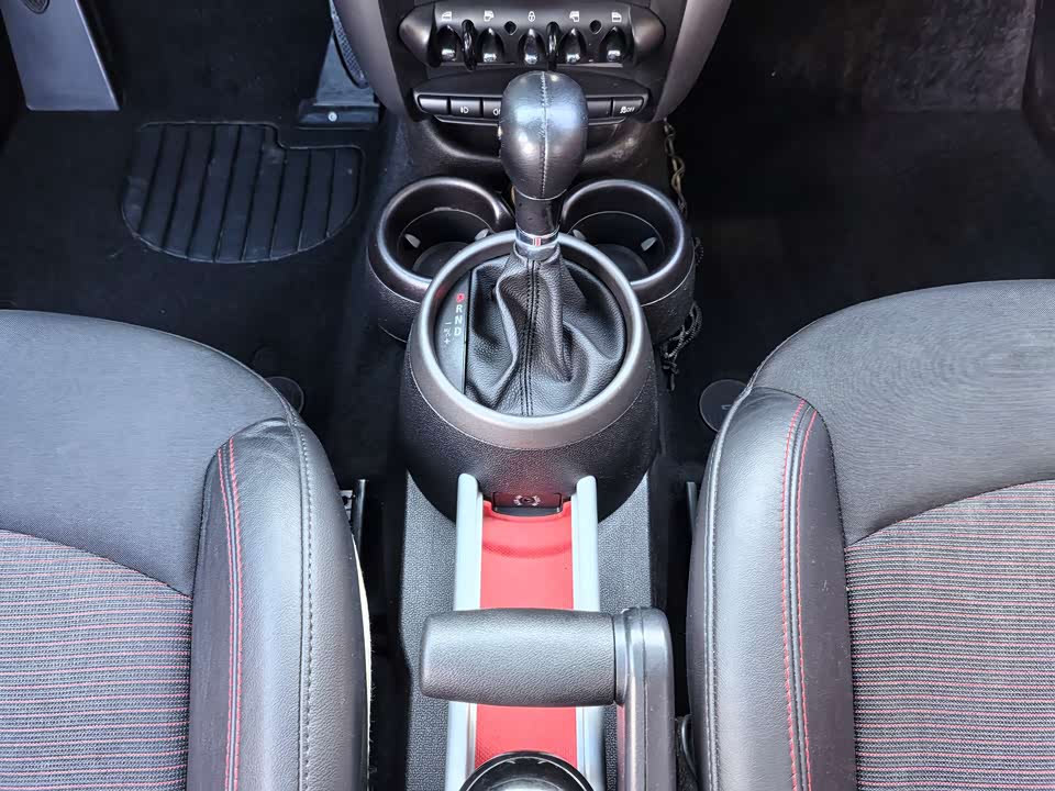 MINI COUNTRYMAN MINI COUNTRYMAN