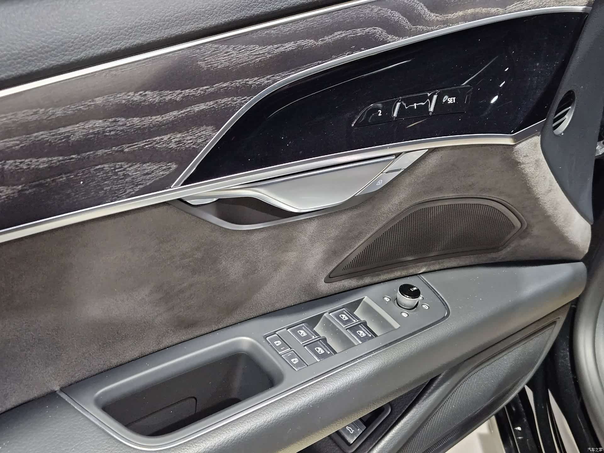 Audi A8L, 2022 8