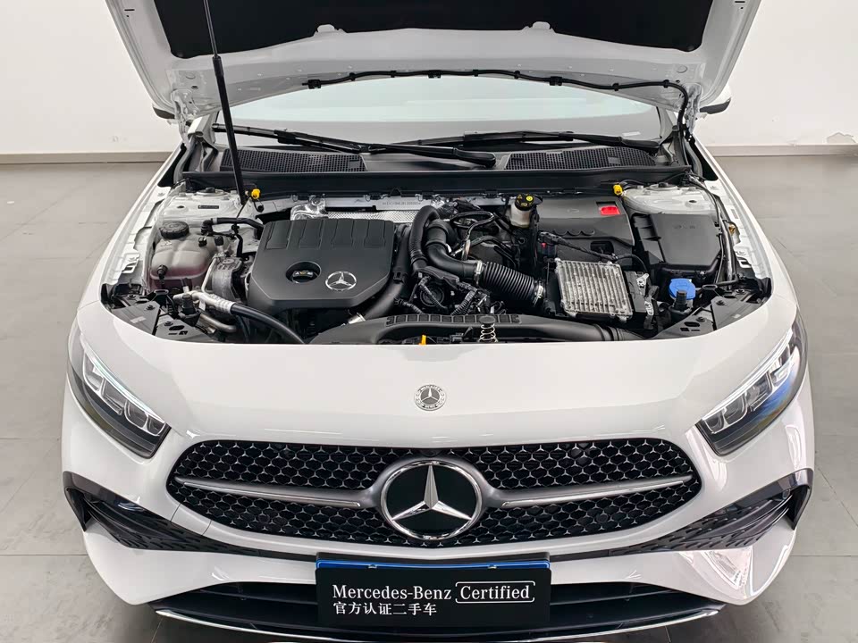 Mercedes-Benz Class A Mercedes-Benz Class A