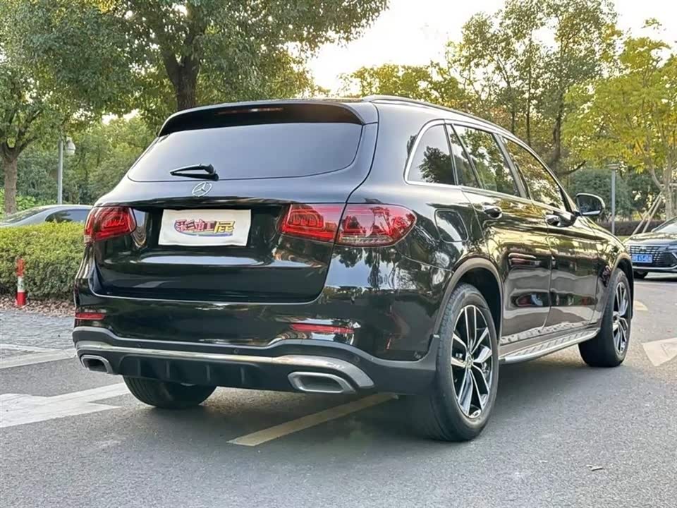Mercedes-Benz GLC Mercedes-Benz GLC
