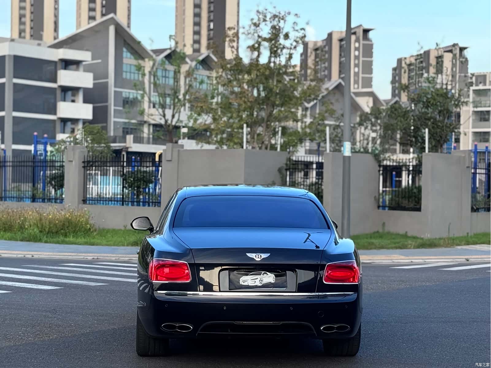 Bentley Flying Spur, 2017 6
