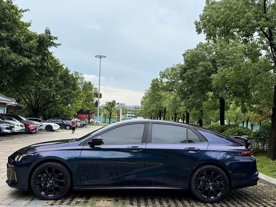 Trumpchi Shadow Leopard