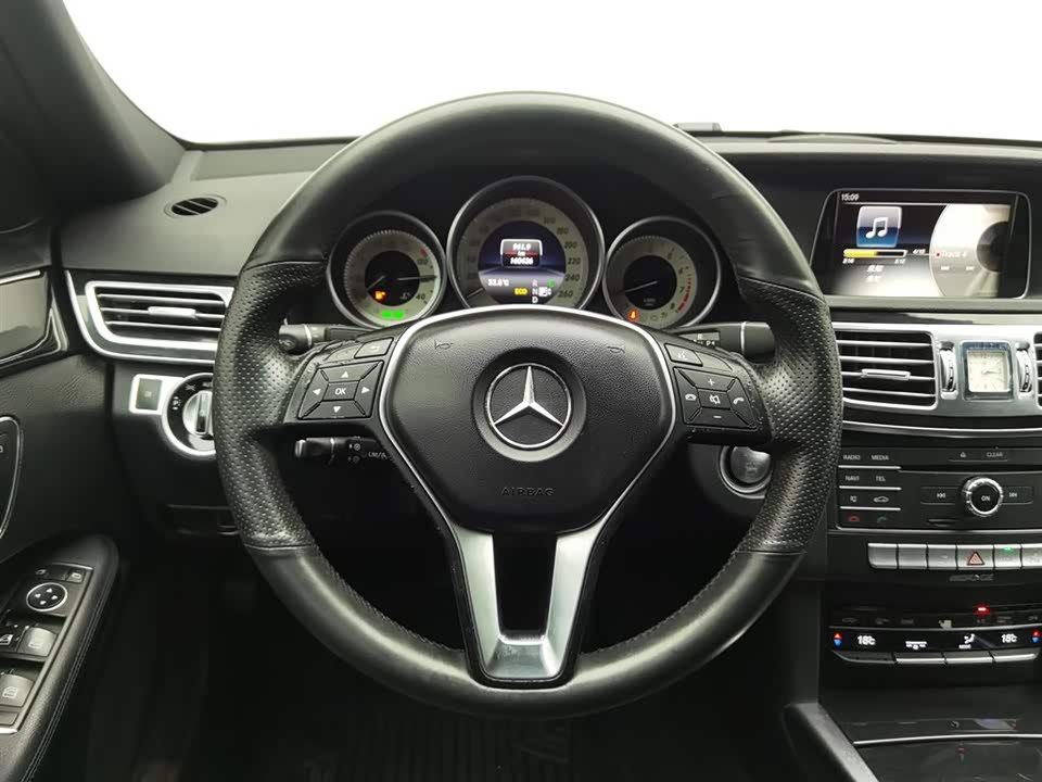 Mercedes-Benz E-class Mercedes-Benz E-class