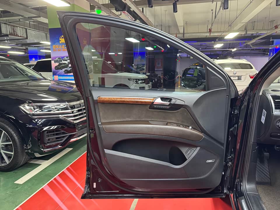 Audi Q7 Audi Q7