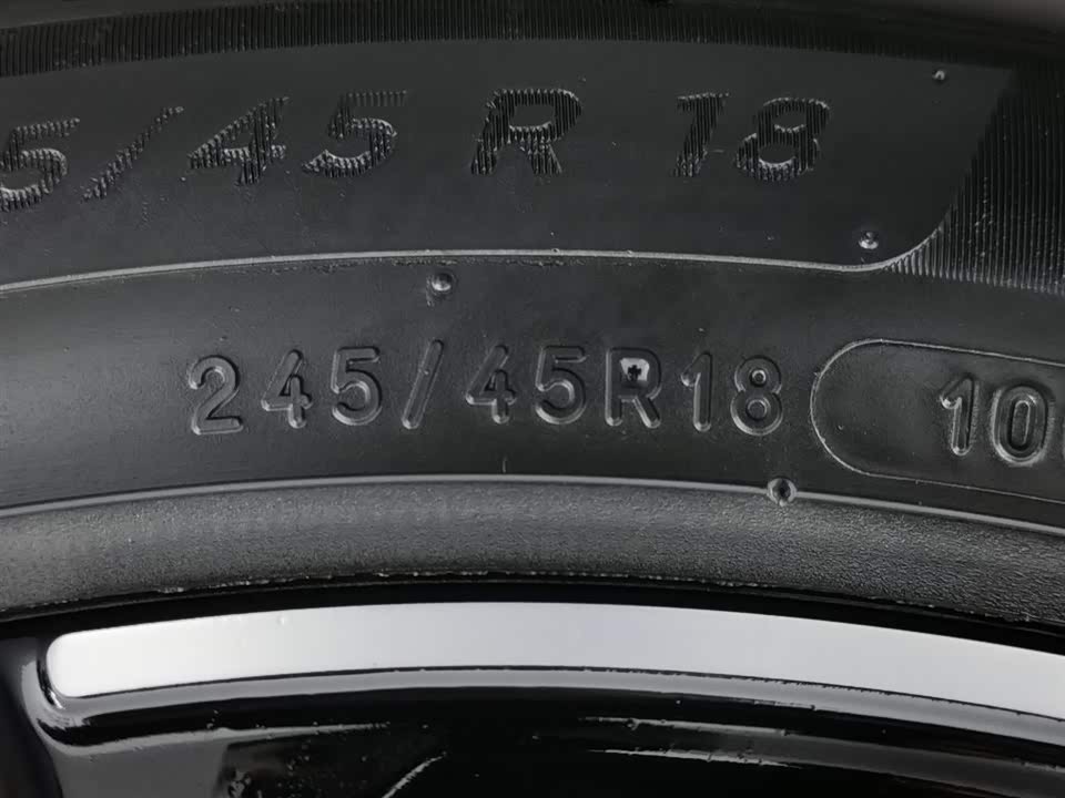 Mercedes-Benz E-class Mercedes-Benz E-class