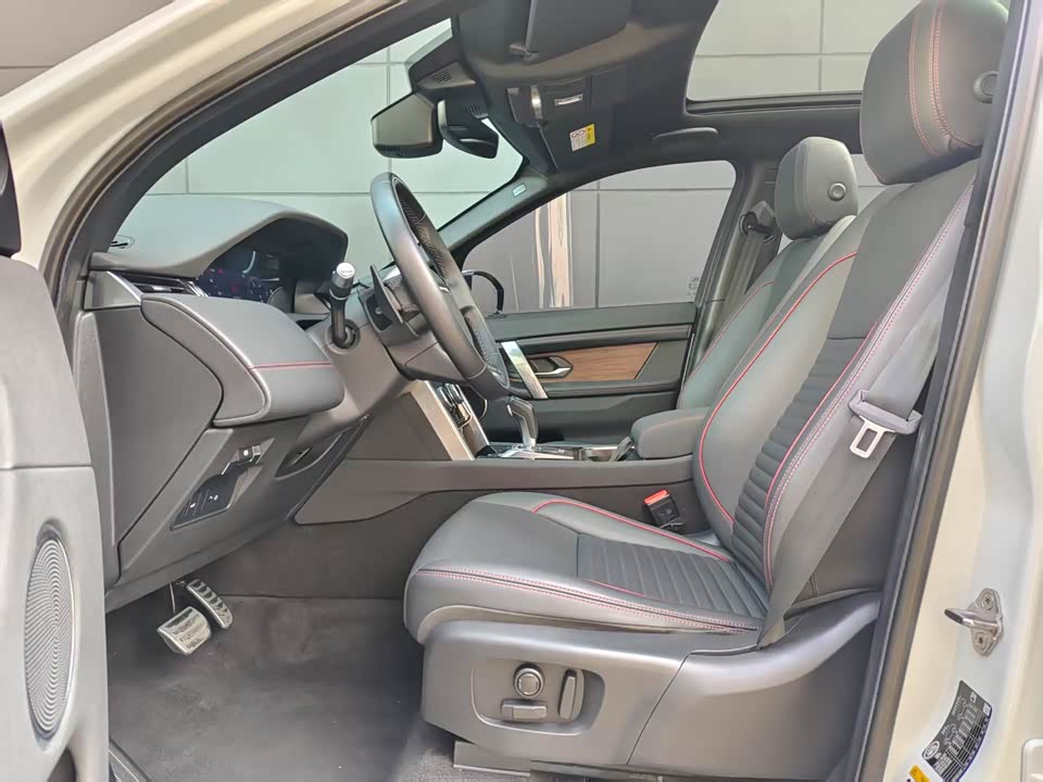 Land Rover Discover sports