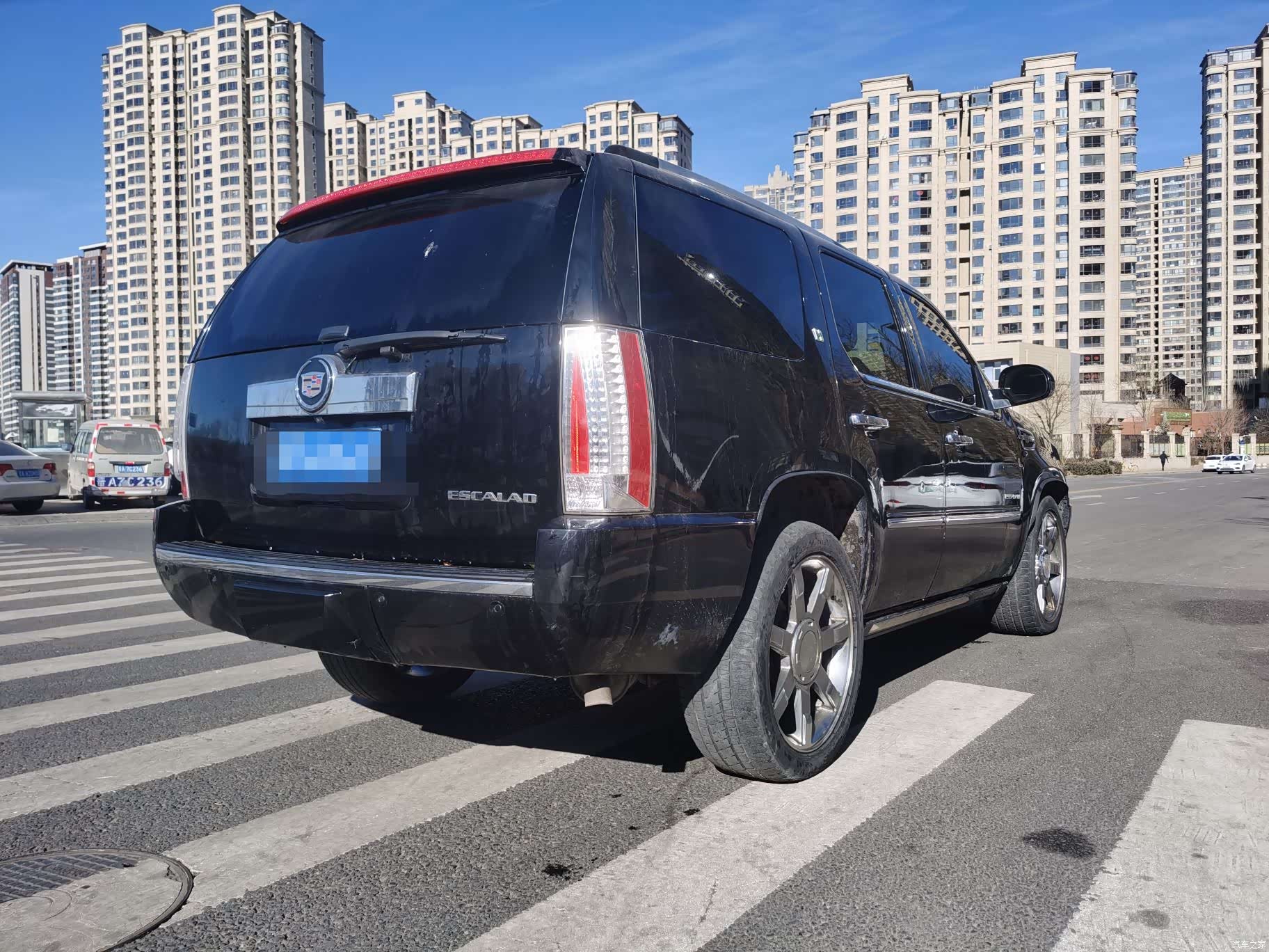 Cadillac Escalade, 2011 2