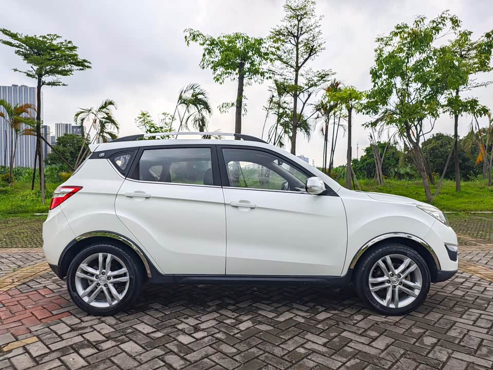Changan CS35