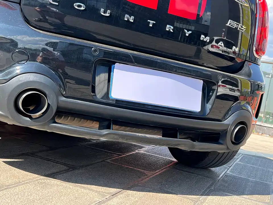 MINI JCW COUNTRYMAN