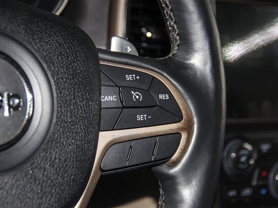 Jeep Grand Cherokee Jeep Grand Cherokee