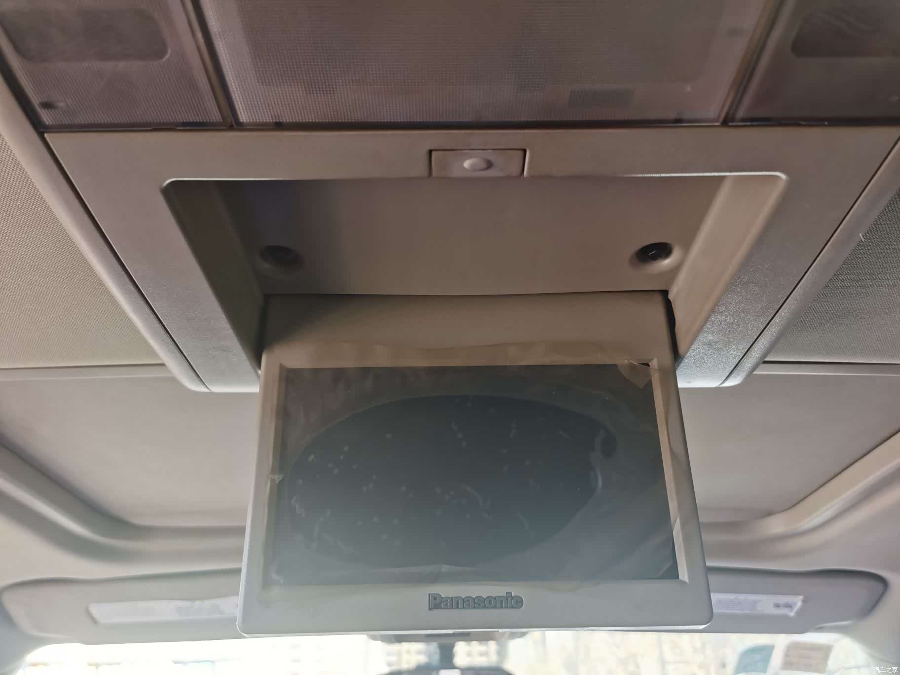Cadillac Escalade, 2011 16