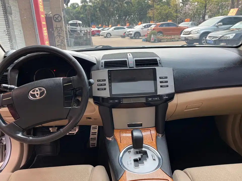 Toyota Reiz Toyota Reiz