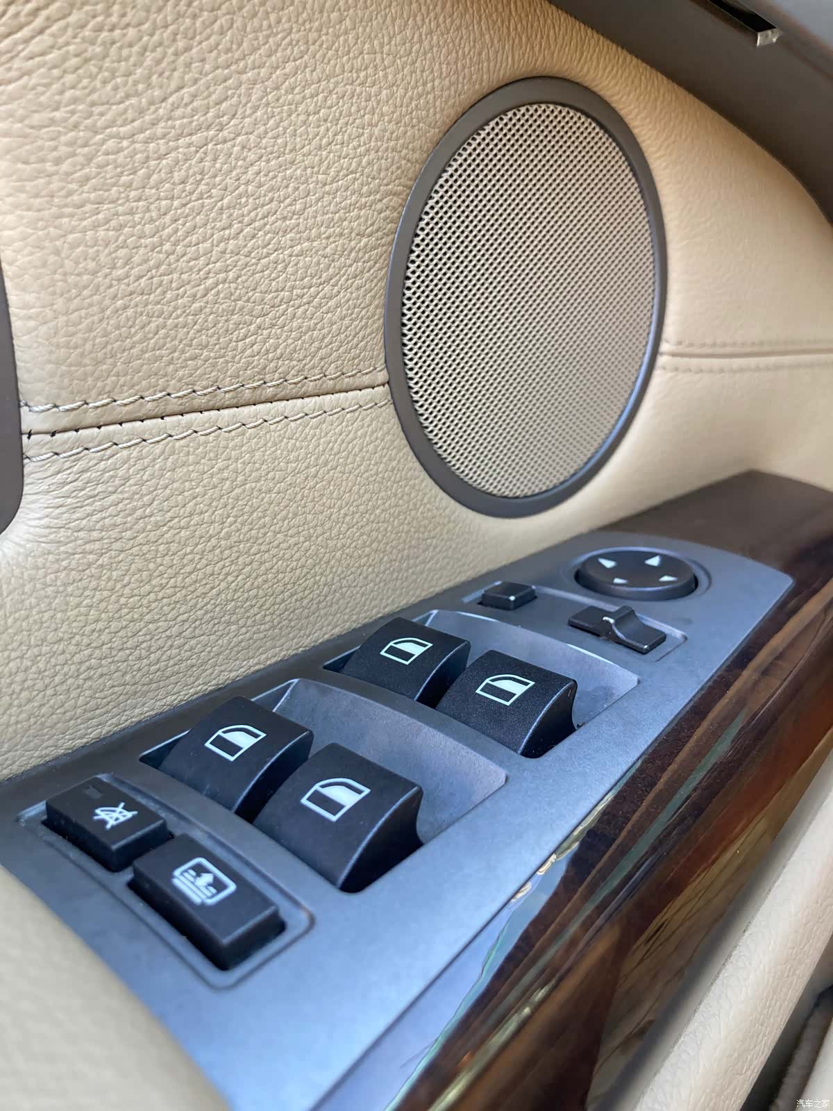 BMW 7 Series, 2009 8