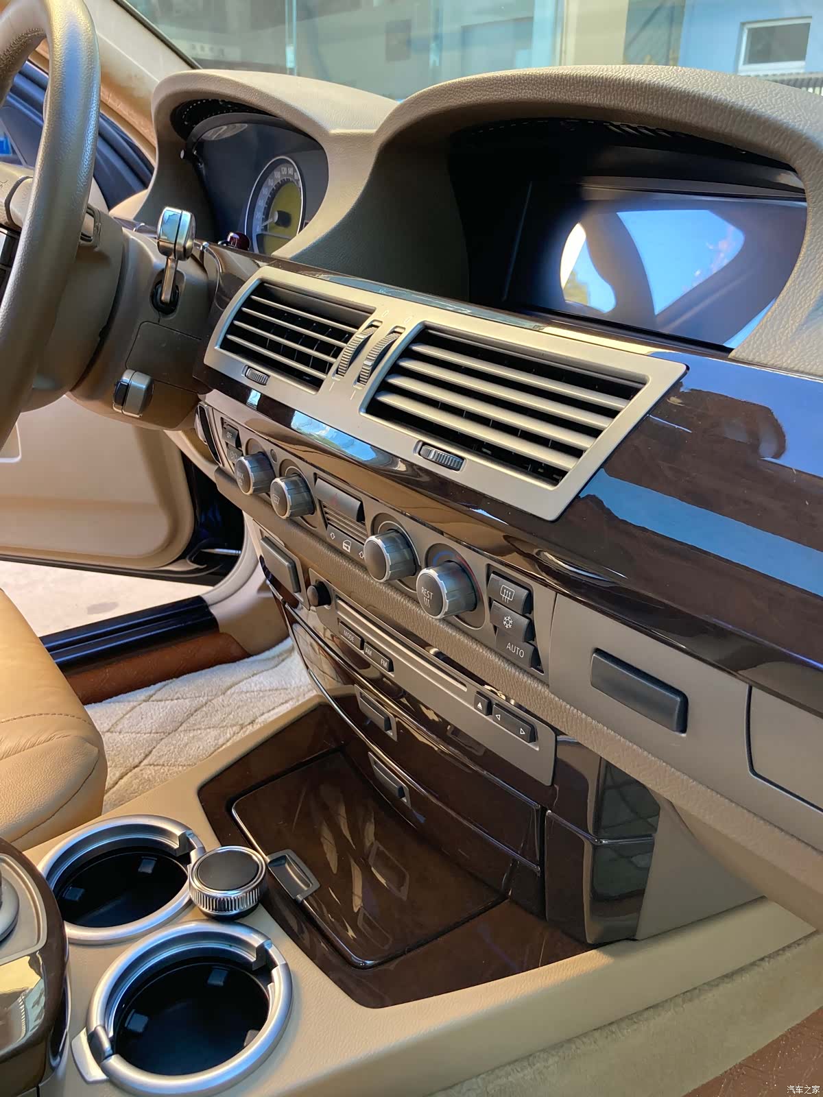 BMW 7 Series, 2009 14