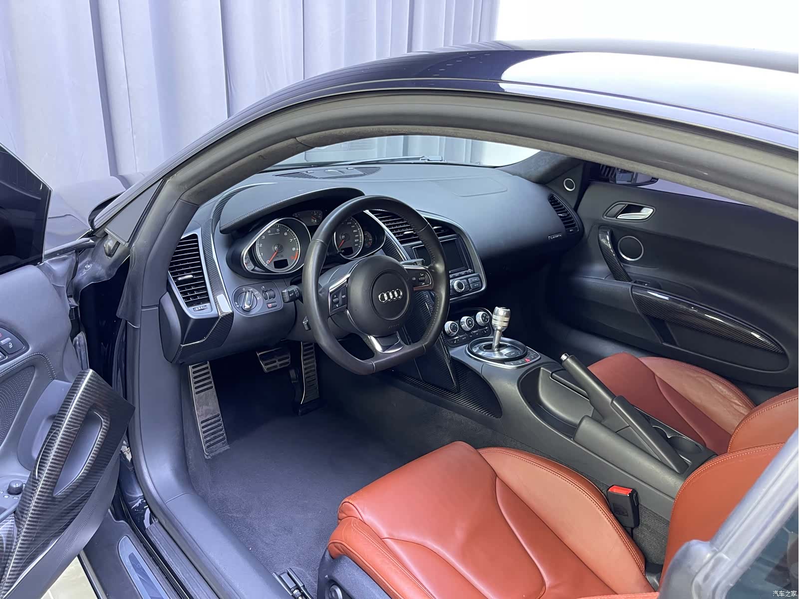 Audi TT, 2009 11