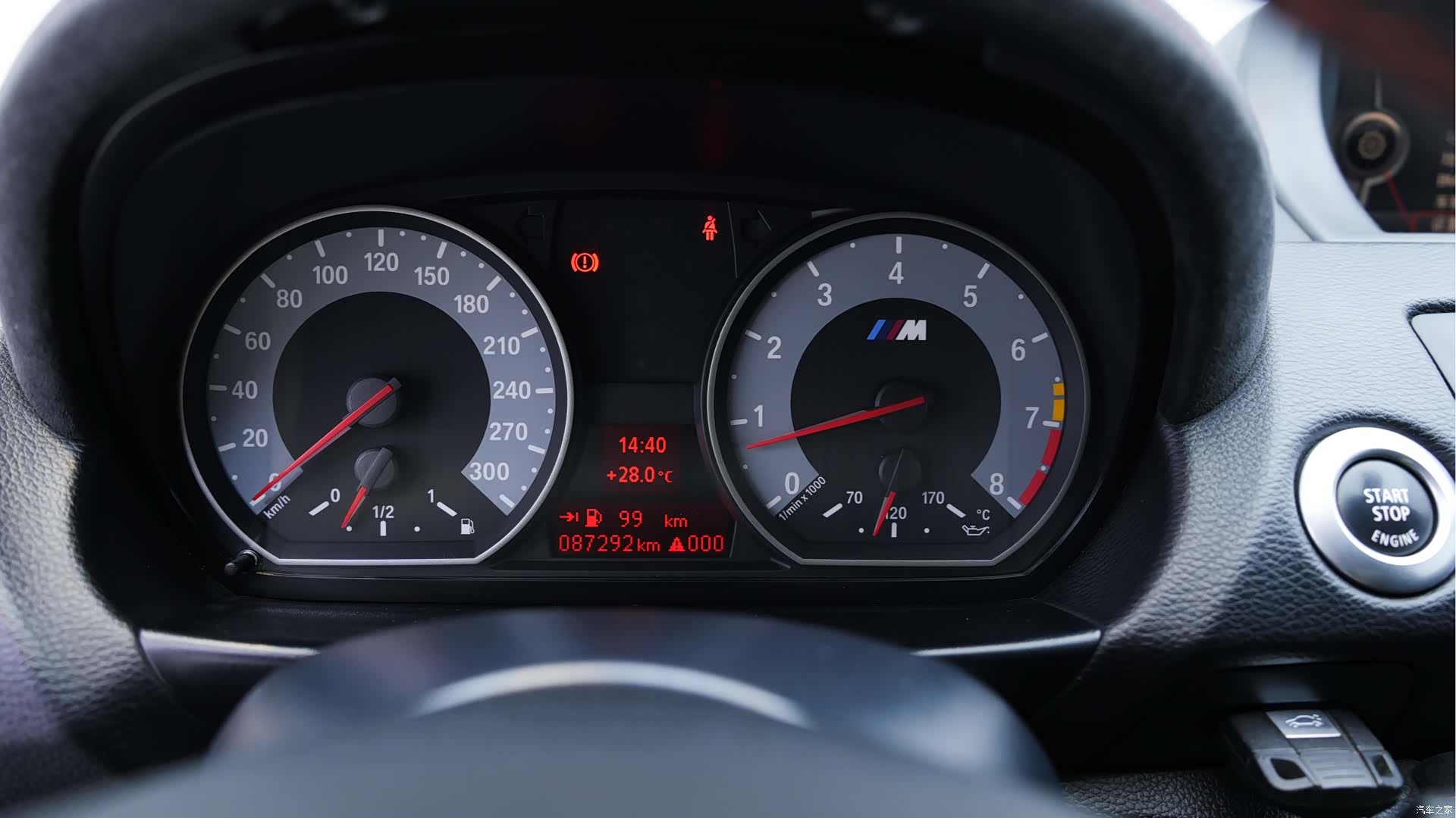 BMW 1 Series, 2012 14
