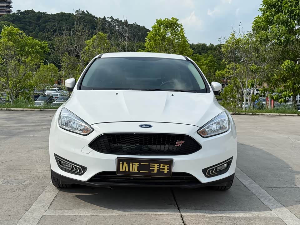 Ford Fox