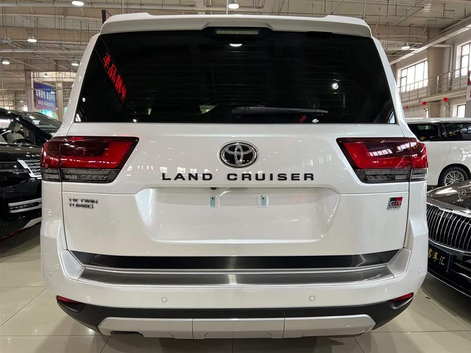 Toyota Land Cruiser Toyota Land Cruiser