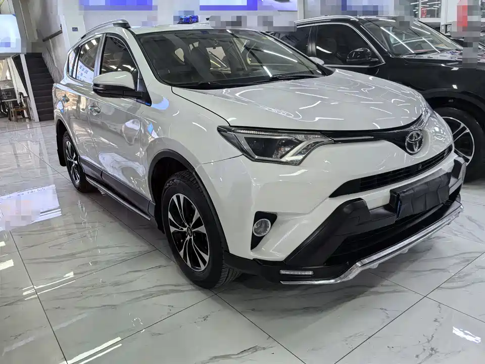 Toyota RAV4 Rongfang