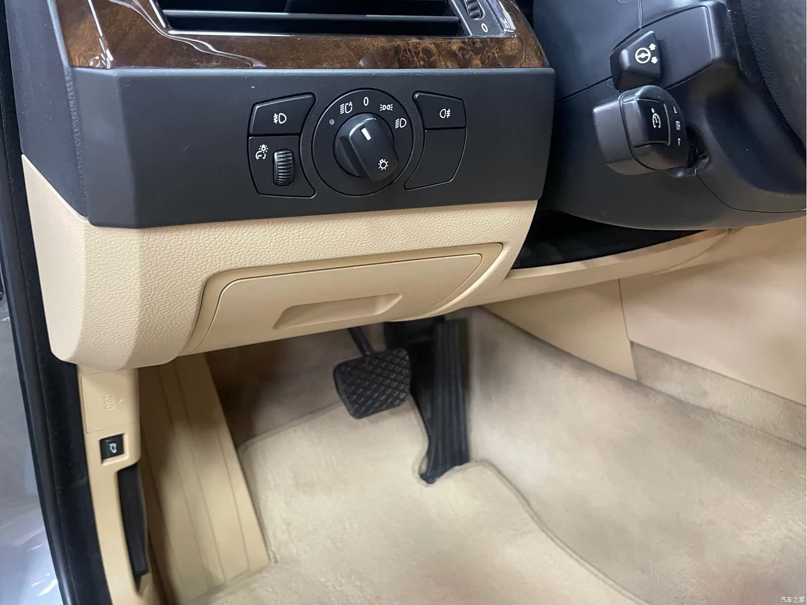 BMW 5 Series, 2006 10