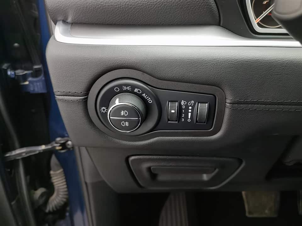 Jeep Grand Commander Jeep Grand Commander
