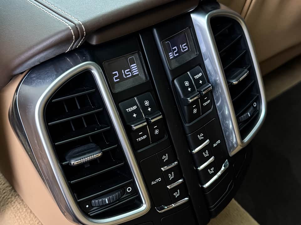 Porsche Cayenne Porsche Cayenne