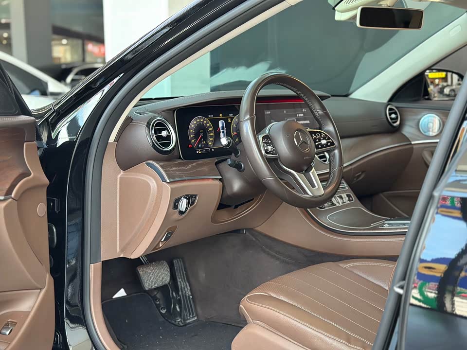 Mercedes-Benz E-class Mercedes-Benz E-class
