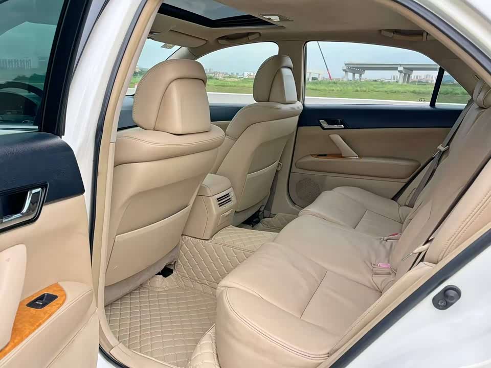 Toyota Reiz Toyota Reiz