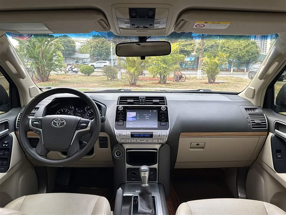 Toyota Prado