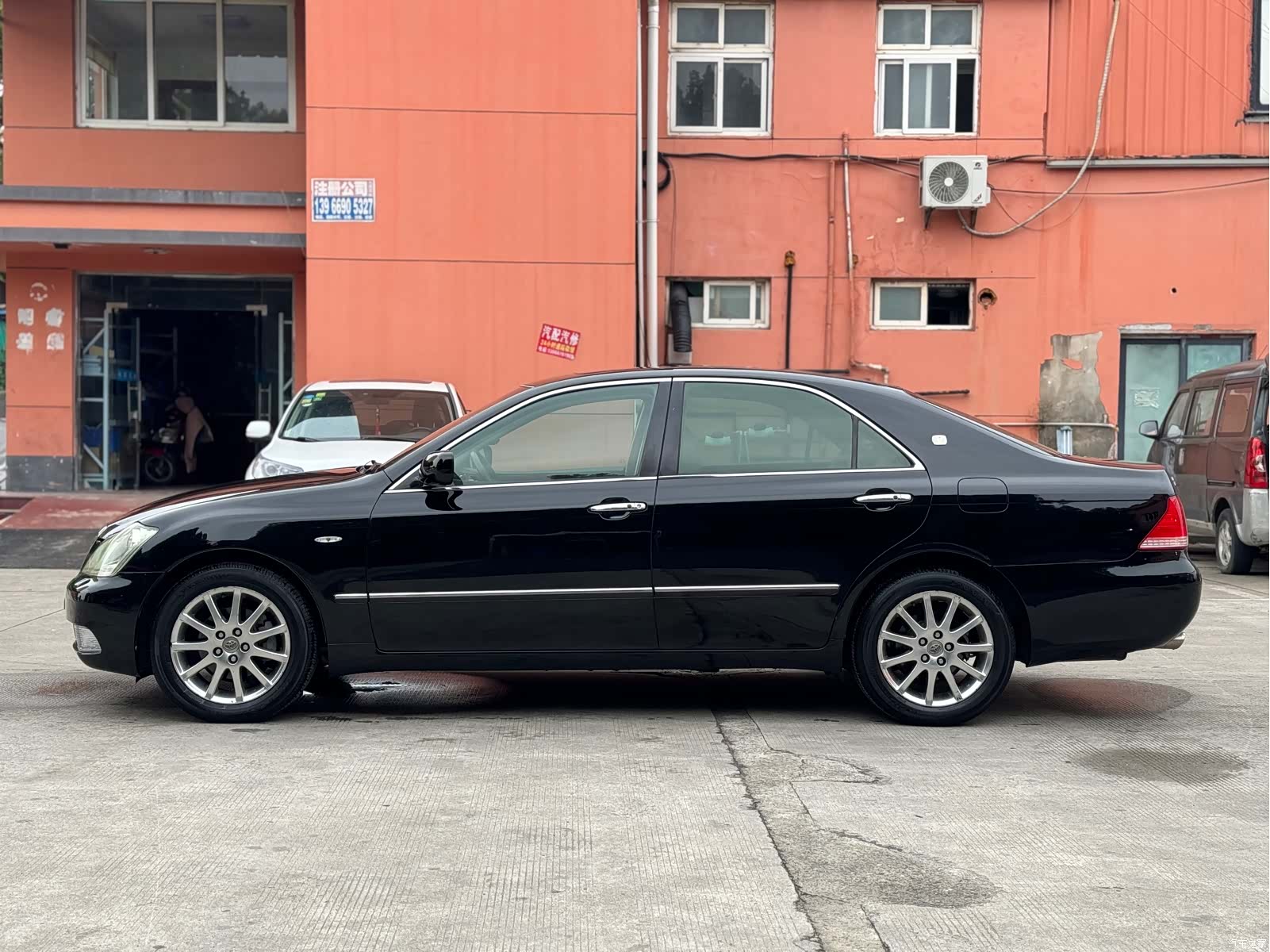 Toyota Crown, 2007 7