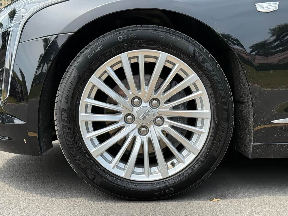 Cadillac CT6
