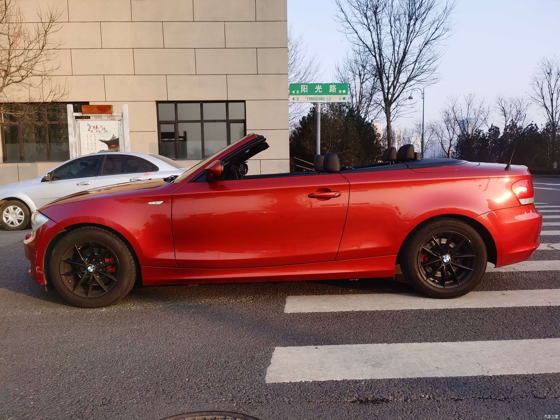 BMW 1 Series, 2011 3