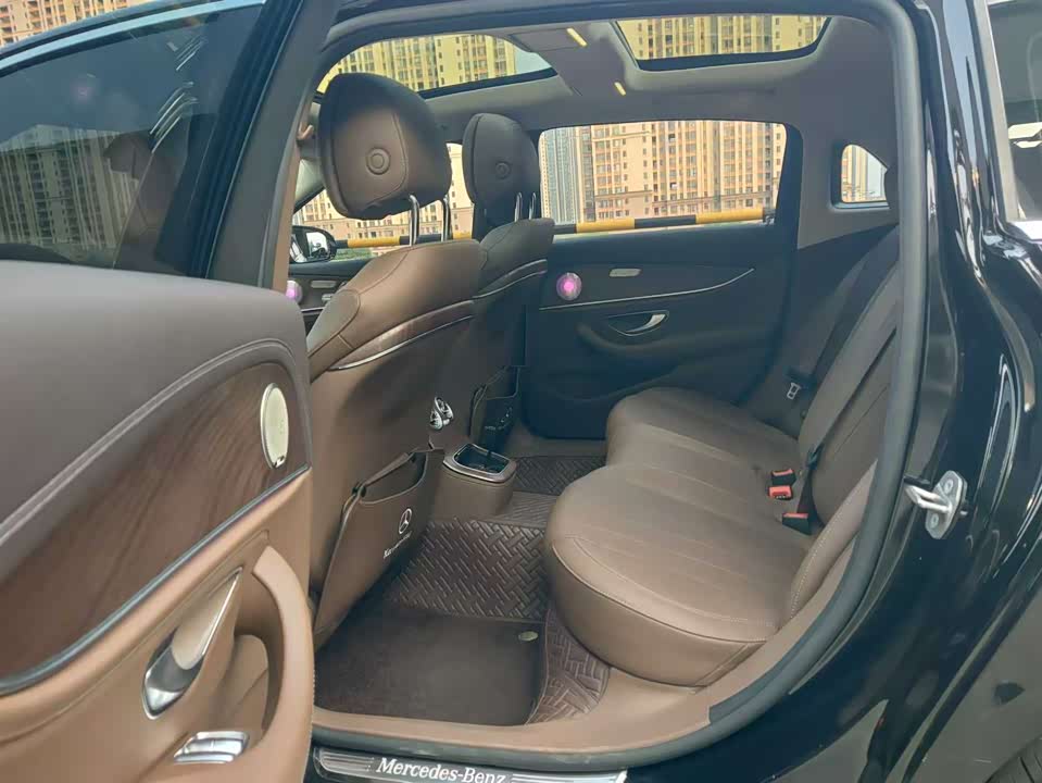Mercedes-Benz E-class Mercedes-Benz E-class
