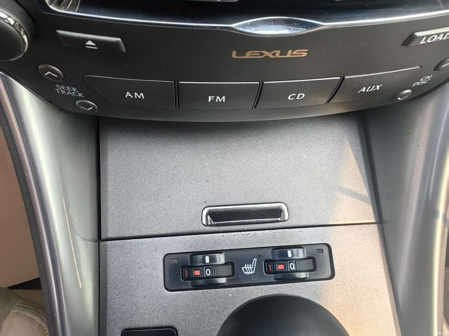 Lexus IS, 2010 12