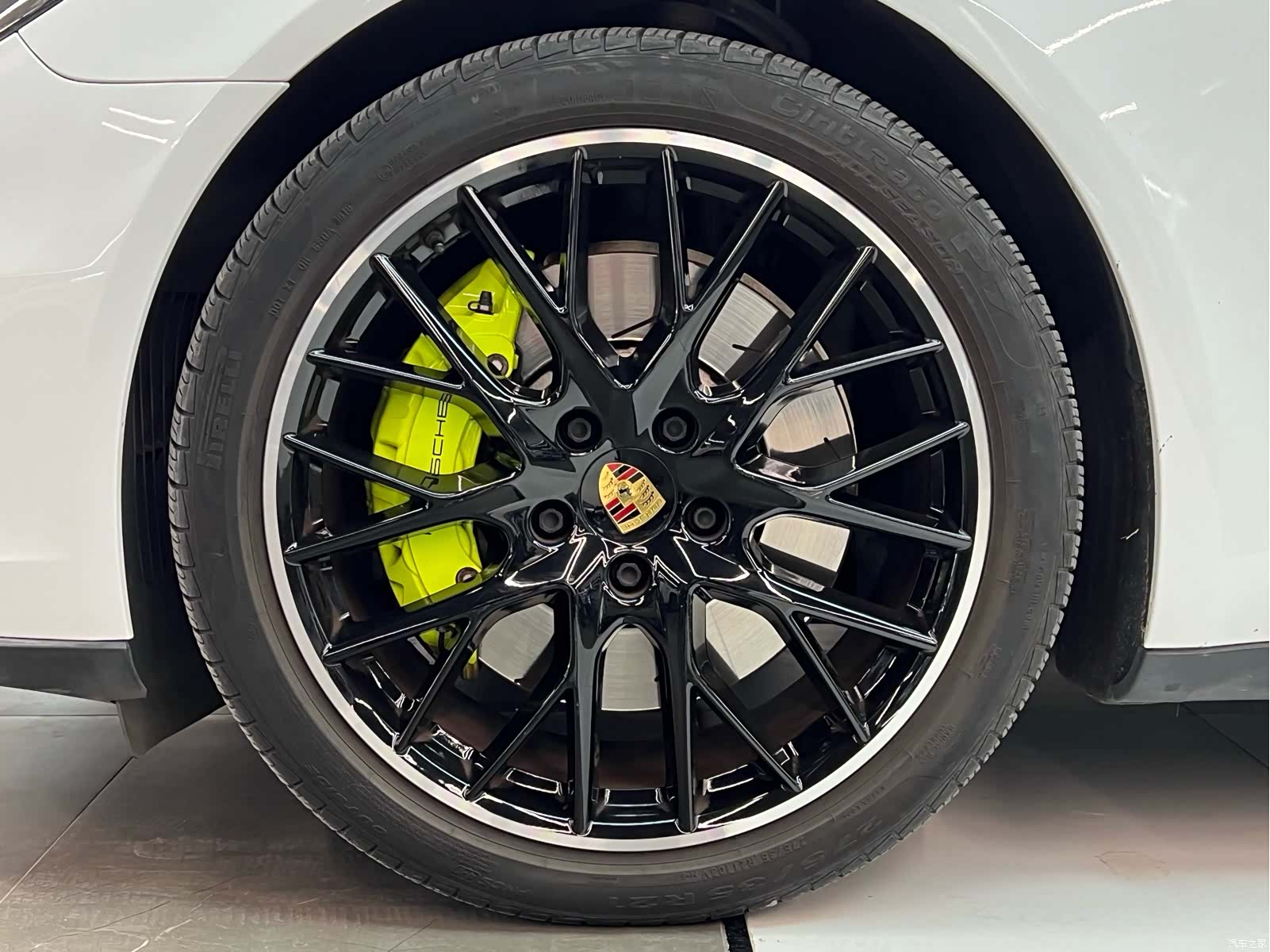 Porsche Panamera, 2019 11