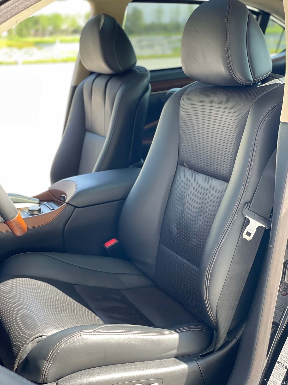 Lexus LS, 2014 20