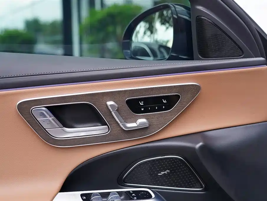 Mercedes-Benz E-class Mercedes-Benz E-class