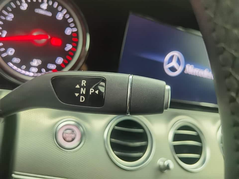 Mercedes-Benz E-class Mercedes-Benz E-class