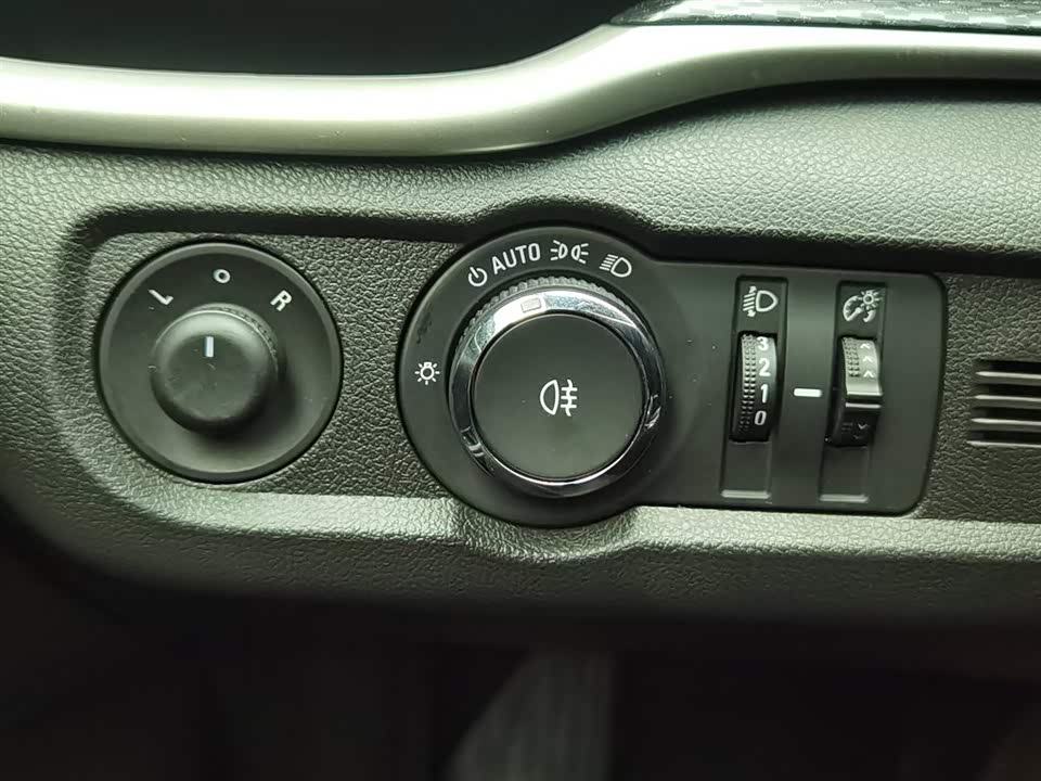Buick Yinglang