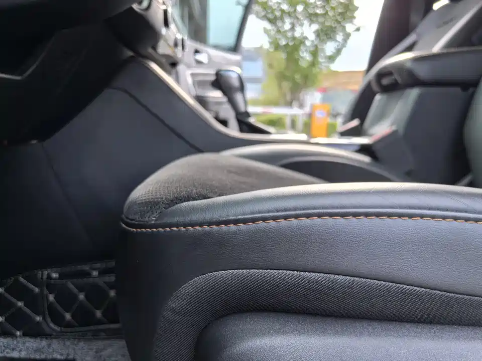 Jeep Grand Commander