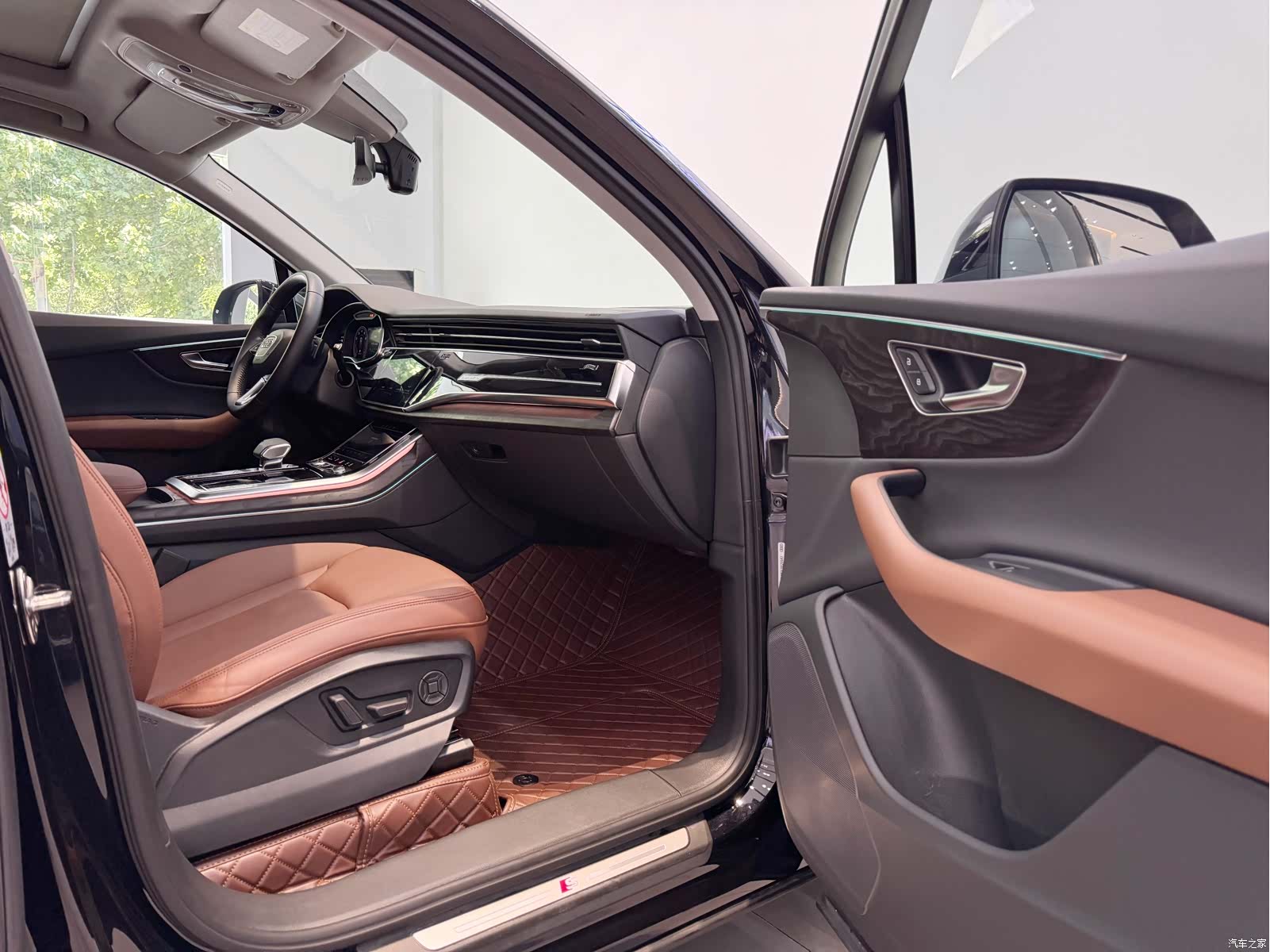 Audi Q7, 2020 7