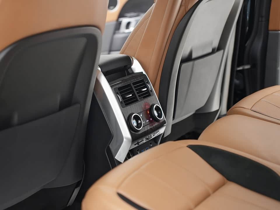 Land Rover Range Rover Sport Land Rover Range Rover Sport