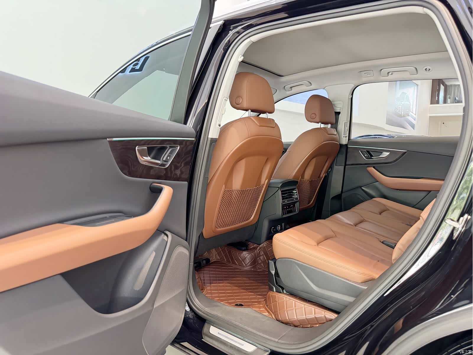 Audi Q7, 2020 6