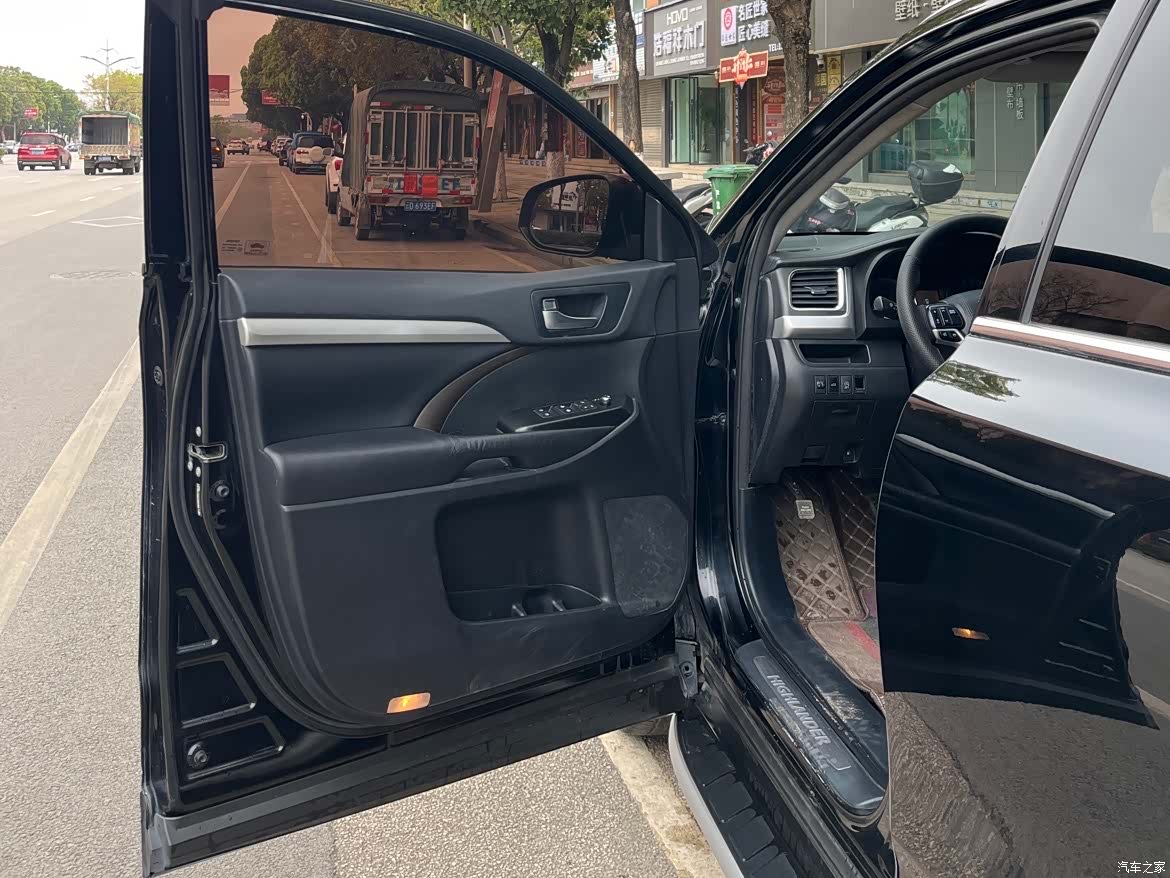 Toyota Highlander, 2017 все фото
