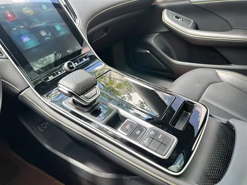 Roewe i6 MAX Roewe i6 MAX