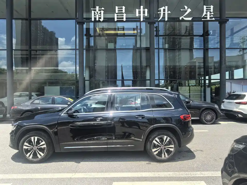Mercedes-Benz GLB
