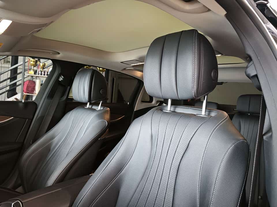 Mercedes-Benz E-class Mercedes-Benz E-class
