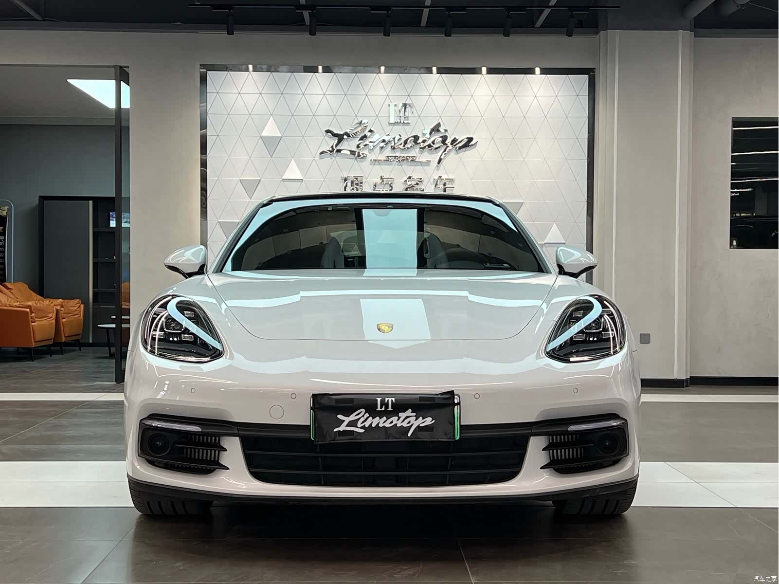 Porsche Panamera, 2019 2